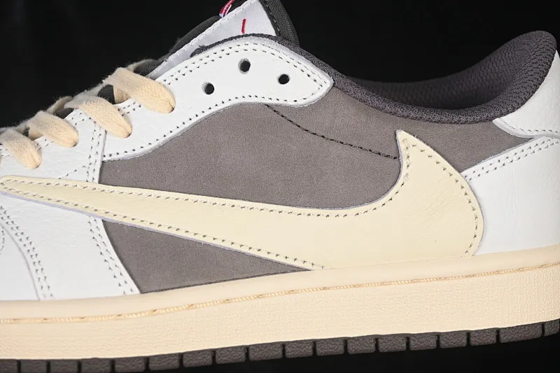 All categories Air Jordan Jordan series basketball shoes Air Jordan 1 Low ZG version Travis Scott x Air Jordan 1 Low OG AJ1 Joe 1 undercut low top full head layer DM7866-162
